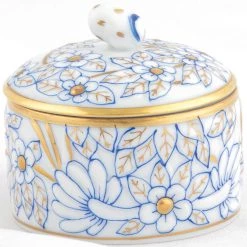 Herend Round Relief Box With Berry Finial