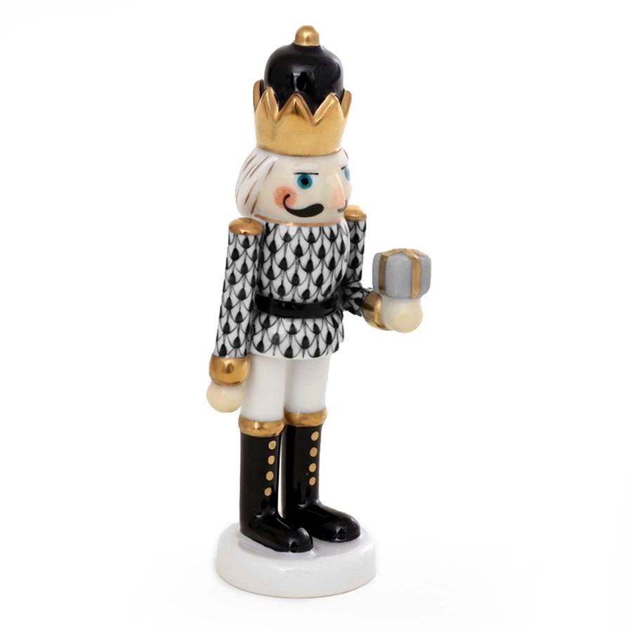 Herend Nutcracker With Gift 8 Herend Nutcracker With Gift - Image 6