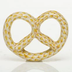 Herend Pretzel 16 Herend Pretzel -Collectibles Sales Store unnamed file 2812