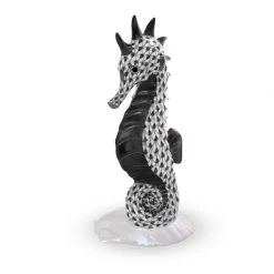 Herend Seahorse On Scallop Shell -Collectibles Sales Store unnamed file 3437