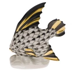 Herend Fish Table Ornament 13 Herend Fish Table Ornament -Collectibles Sales Store unnamed file 3471