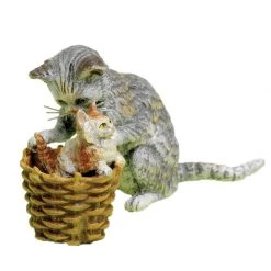 Scully & Scully Austrian Bronze Cat With Kitten In Basket