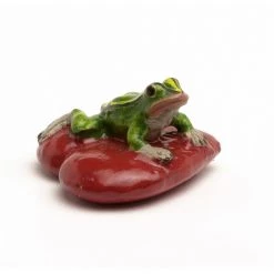 Scully & Scully Austrian Bronze Frog On Heart Figurine