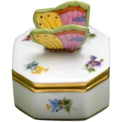 Herend Box With Butterfly -Collectibles Sales Store unnamed file 978