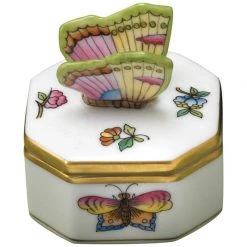Herend Box With Butterfly -Collectibles Sales Store unnamed file 979